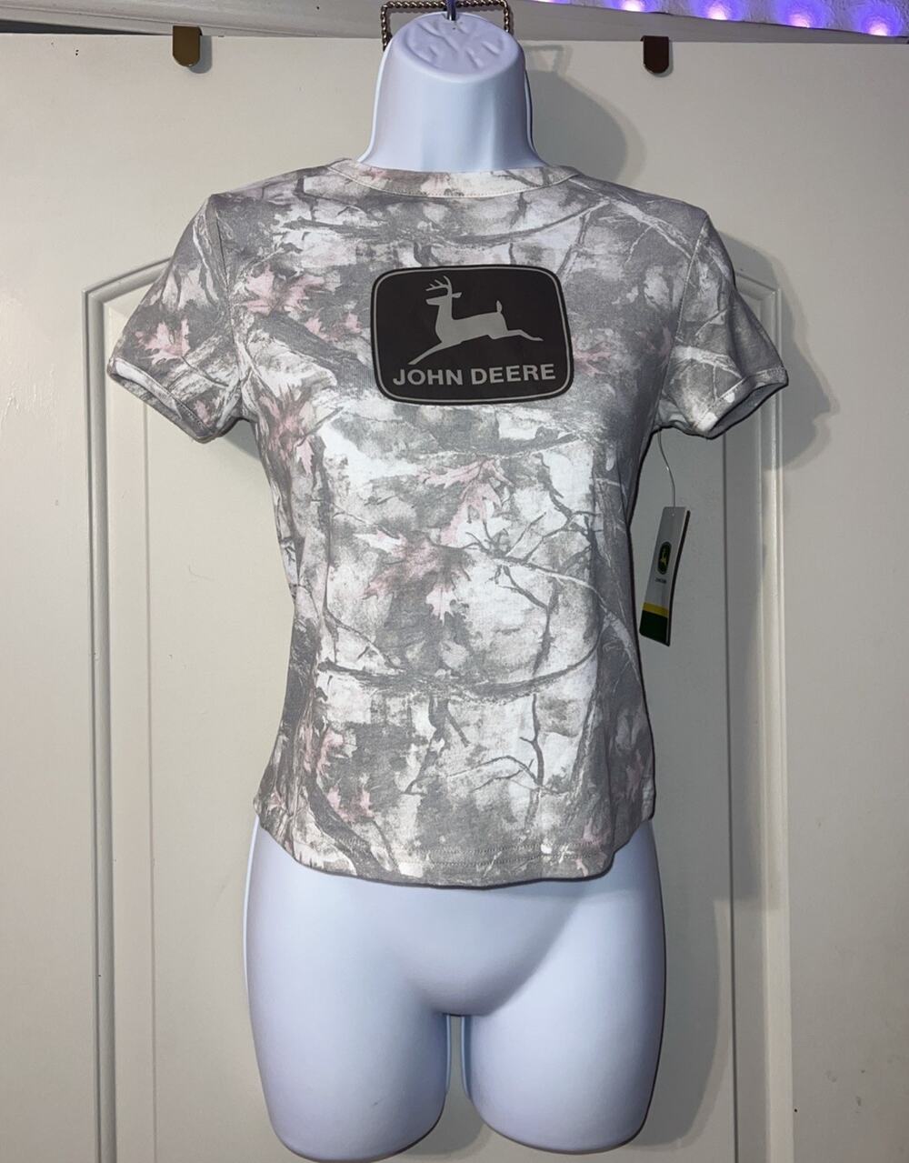 NWT JOHN DEERE 100% Cotton Logo T-SHIRT Tractor Deer NWT PINK/Gray X-Small